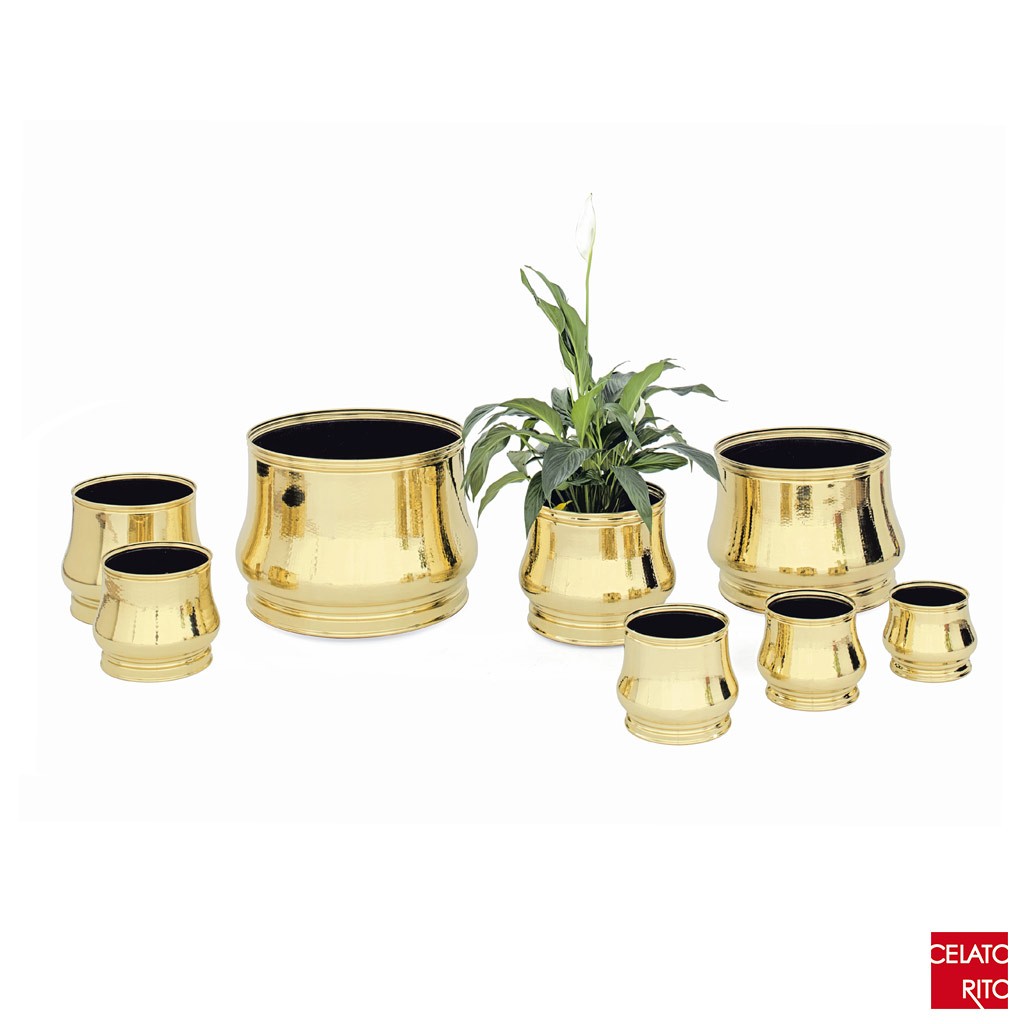 Brass planter BOMBATA